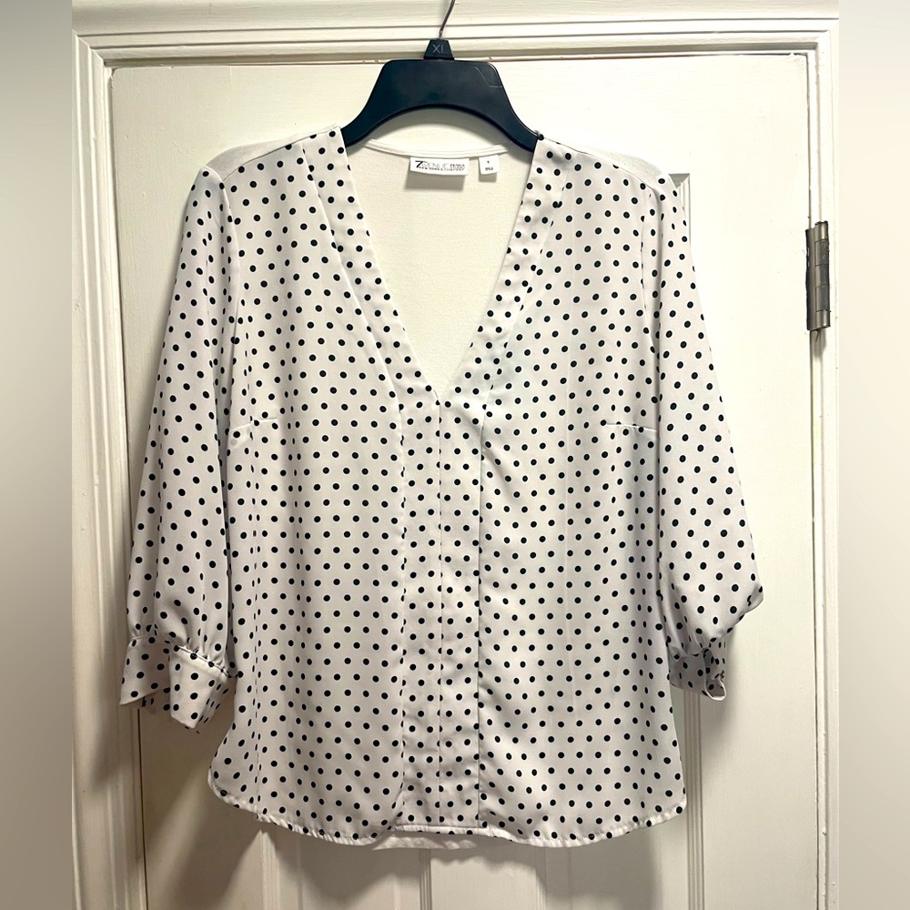 7th Avenue NY&Co Blouse, B/W size S